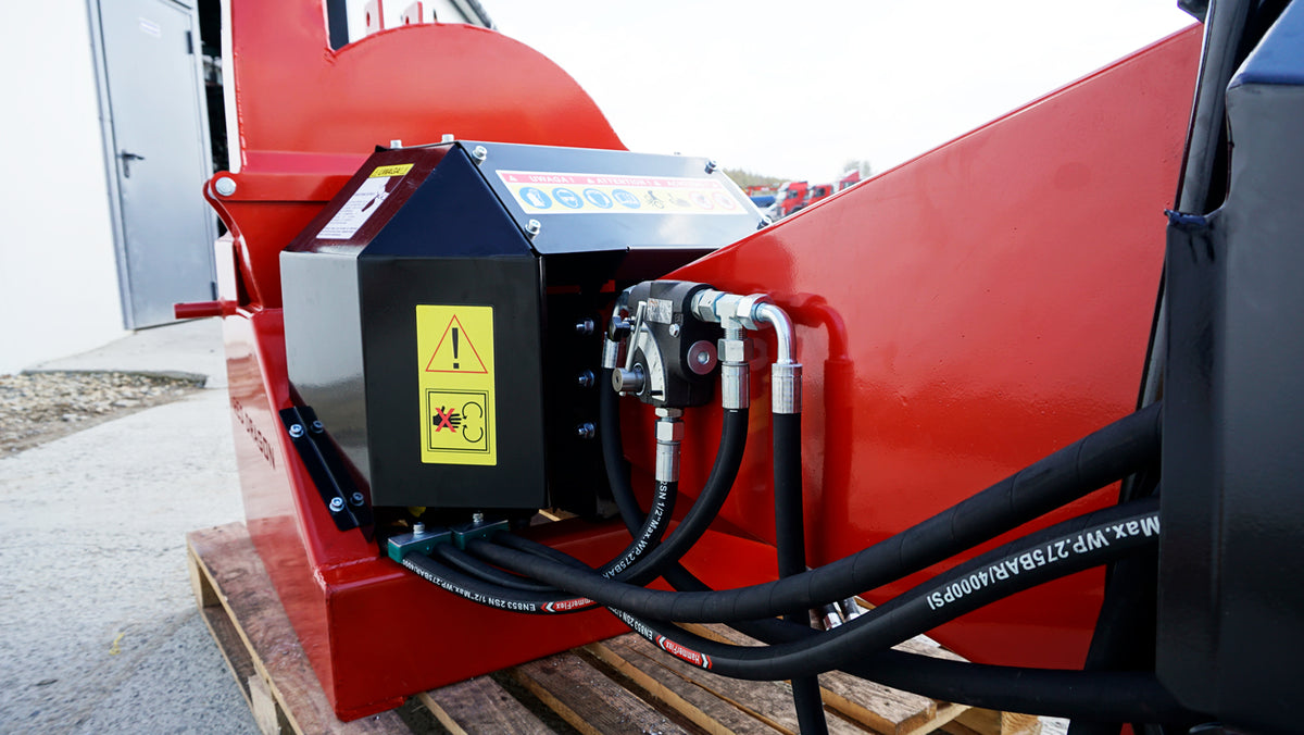 Remet RT-690R tárcsás aprító hidraulikus behúzással – 3. kép