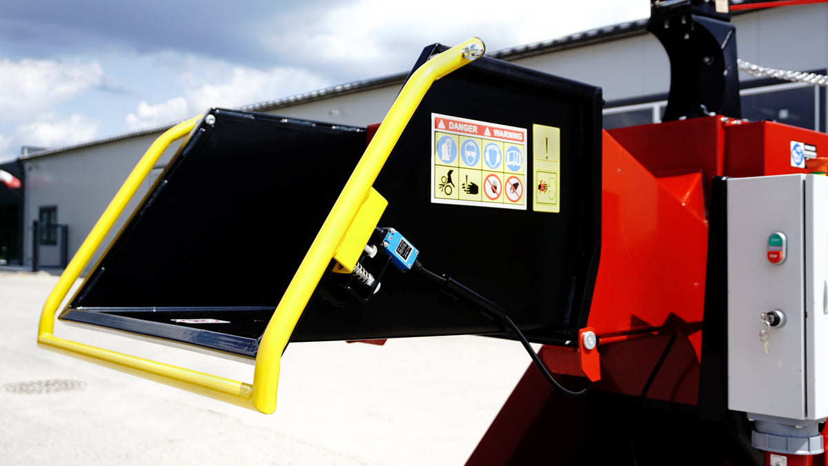 Remet RPE-200 PROFESSIONAL elektromos ágaprító (22 kW) + 4 m szállítószalag