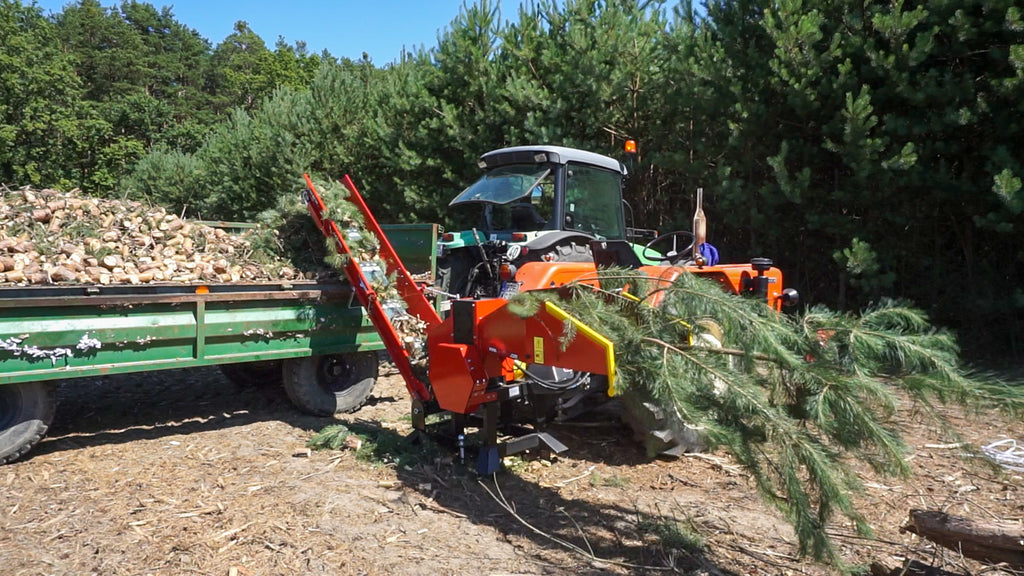 Remet R-120 STANDARD traktoros ágaprító + 2,3 m szállítószalag – 4. kép