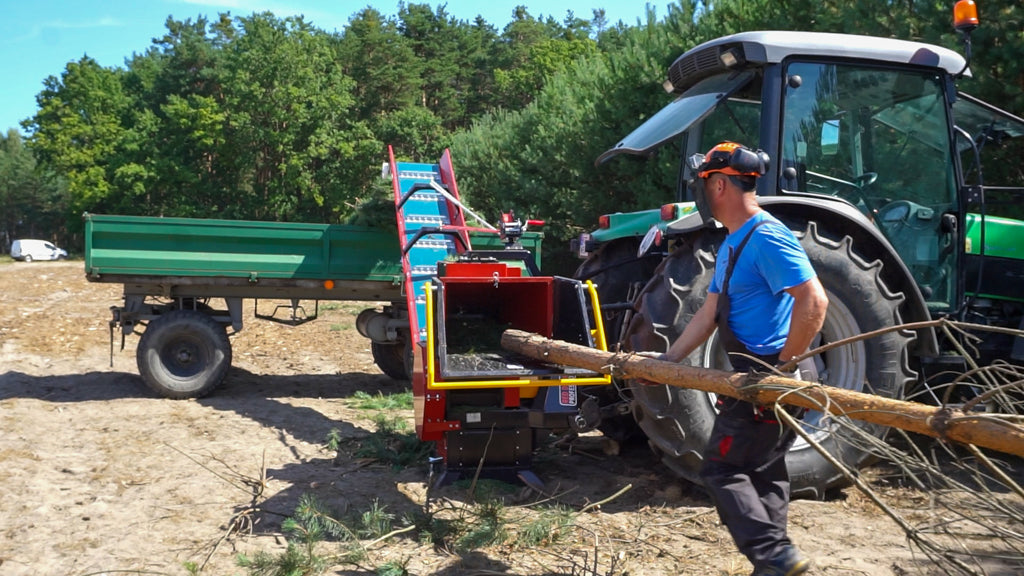 Remet RP-200 SUPER PROFESSIONAL ágaprító + 4 m szállítószalag