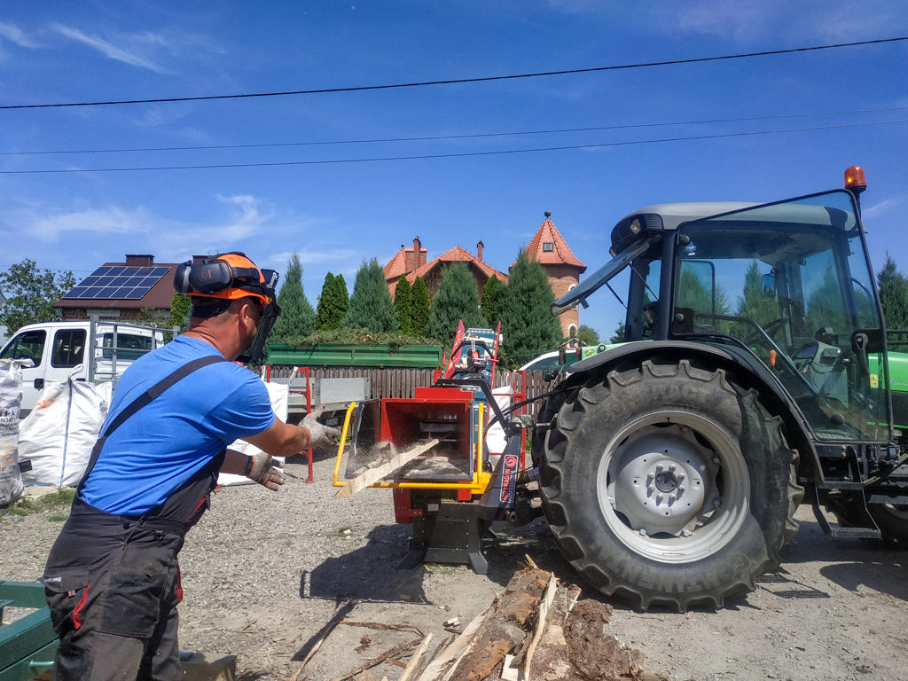 Remet RP-200 SUPER PROFESSIONAL ágaprító + 4 m szállítószalag