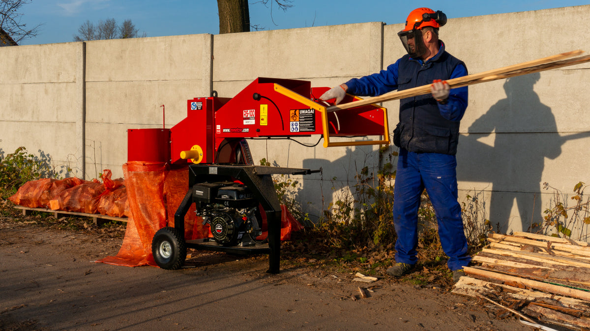 Remet RS-100 STANDARD benzinmotoros ágaprító (15 LE)