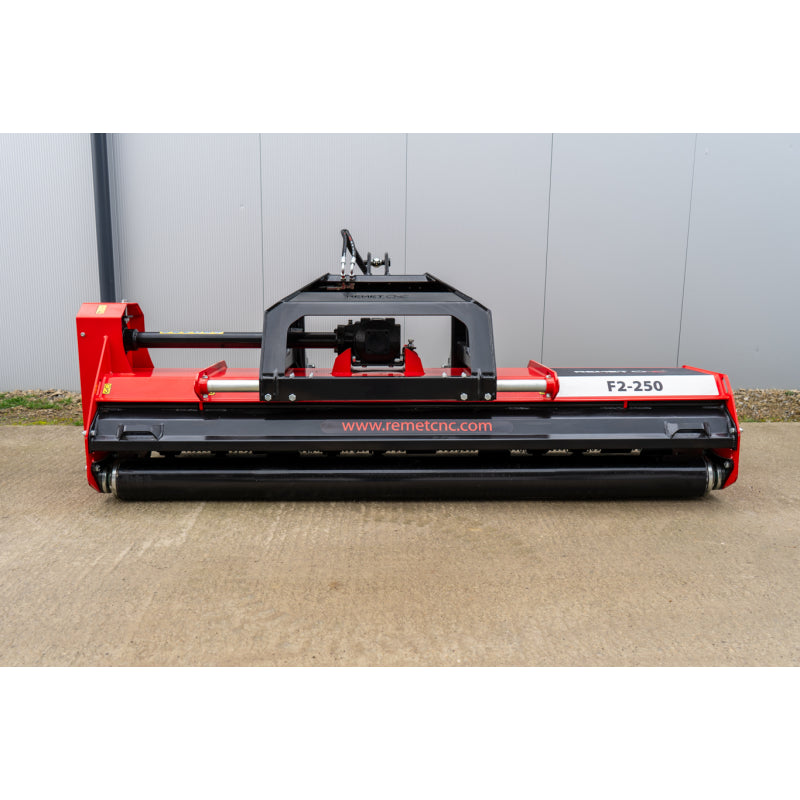 Remet F2-250 szárzúzó (250 cm, hidraulikus oldaleltolás 40 cm) – 3