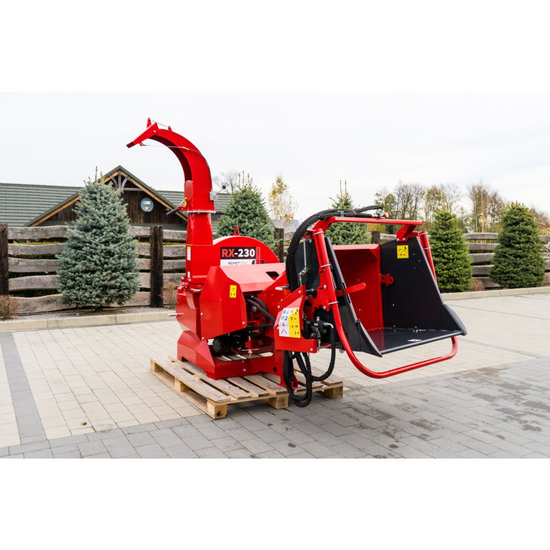 Remet RX-230 PROFESSIONAL tárcsás aprító hidraulikus behúzóhengerekkel – 2